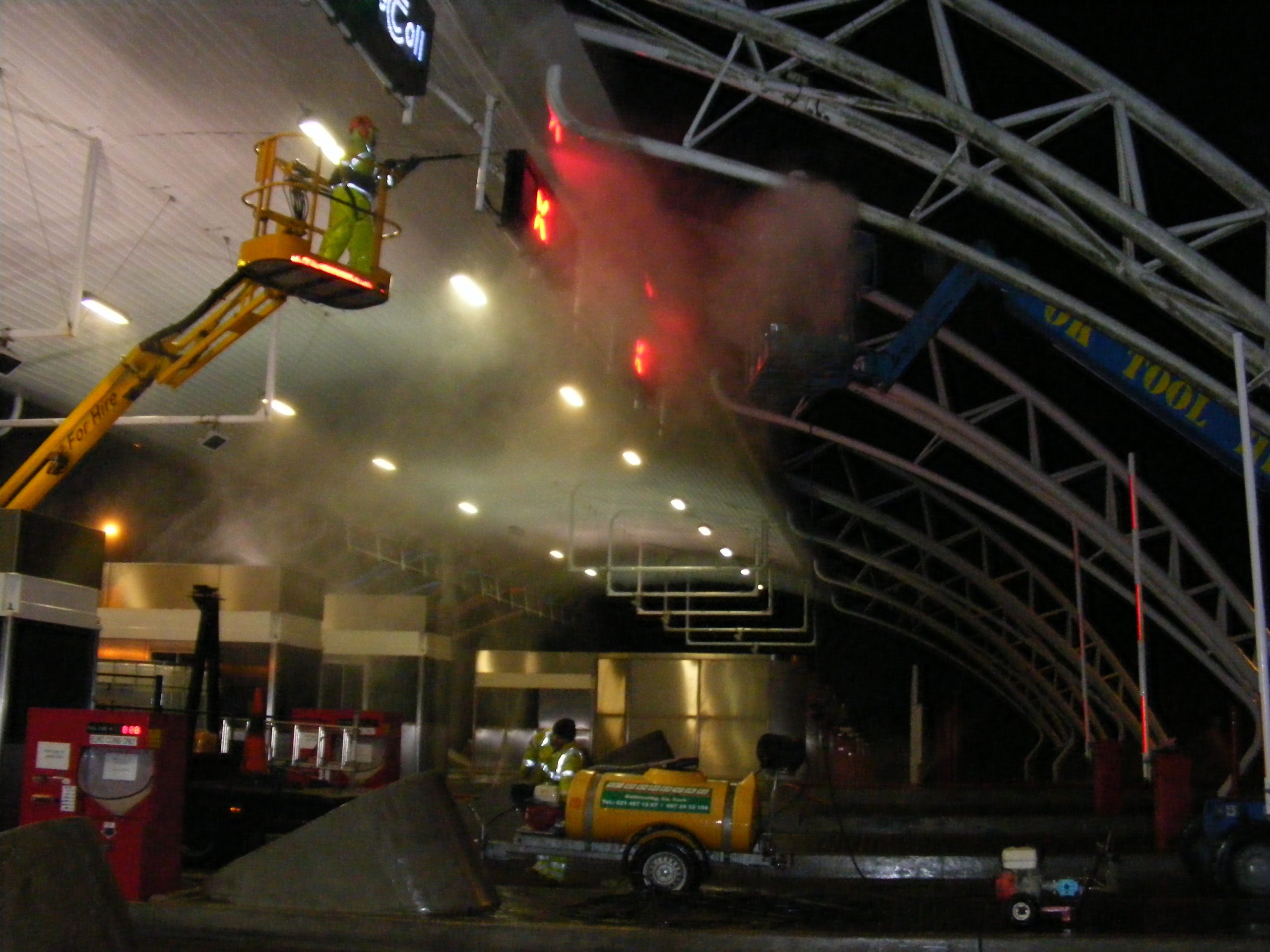 Toll Plaza Cleaning