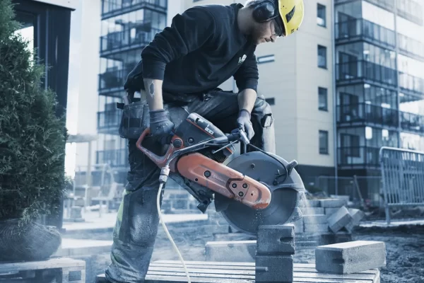 HUSQVARNA K770 12" CONSAW - Image 3
