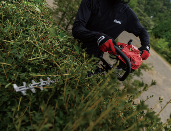 SHINDAIWA DH202 21CC 21" DOUBLE SIDE HEDGE CUTTER - Image 2